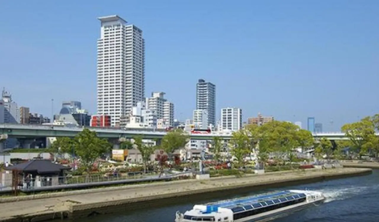 Hotel Livemax Osaka Umeda Nakatsu